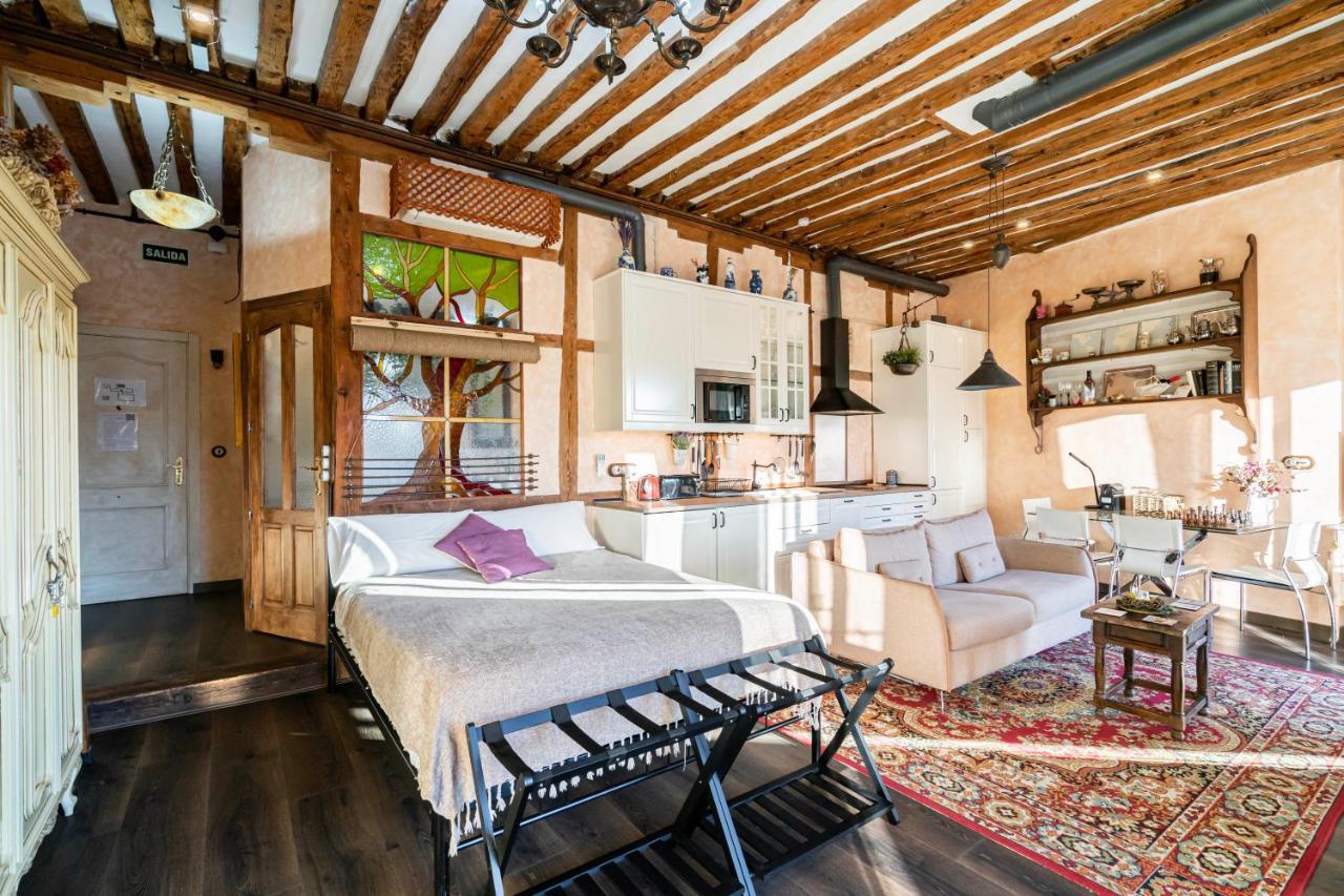1851: Exceptional 19Th Century Studio In Madrid Exterior photo